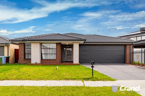 6 Mantello St, Lyndhurst, VIC 3975