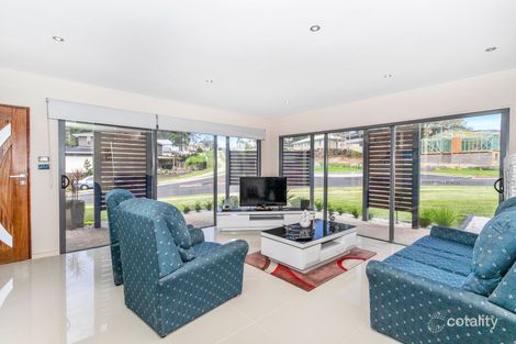 Property photo of 2 Freycinet Drive Sunshine Bay NSW 2536