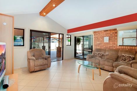 Property photo of 5 Quinn Place Prairiewood NSW 2176