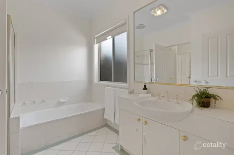 Property photo of 15B Glover Street Lyneham ACT 2602