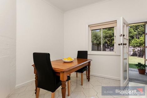 Property photo of 67 Foam Street Elwood VIC 3184