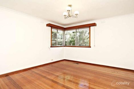 Property photo of 17 Highland Boulevard Ringwood VIC 3134