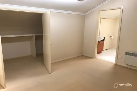 Property photo of 6 Sentry Place Maribyrnong VIC 3032