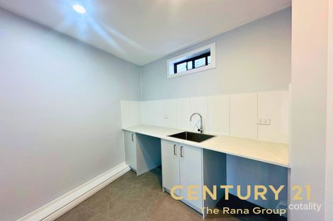 Property photo of 5 Station Road Toongabbie NSW 2146