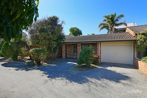 2/10 Kitchener Rd, Melville, WA 6156