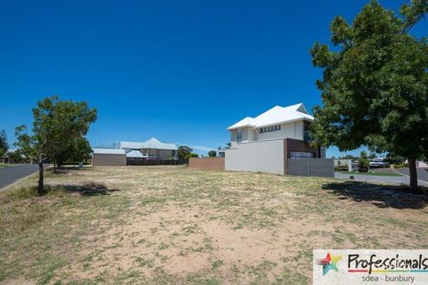11 Avonbank Way, Bunbury, WA 6230