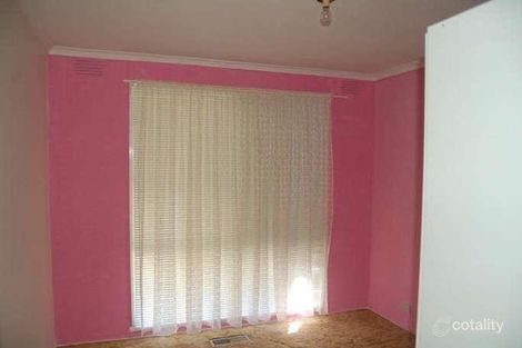 Property photo of 1 Poplar Court St Albans VIC 3021