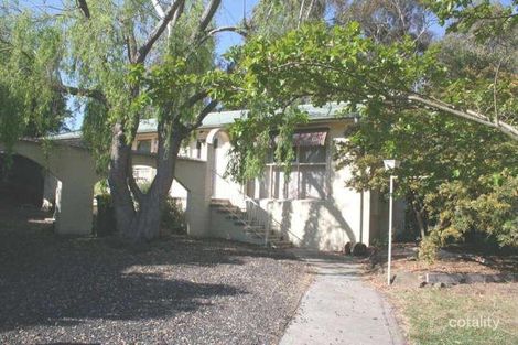 Property photo of 10 Derna Crescent Frankston VIC 3199