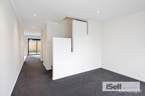 Property photo of 23 Talara Close Springvale VIC 3171