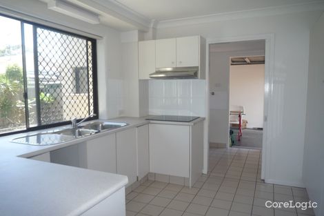 Property photo of 2/238 Bayview Street Hollywell QLD 4216