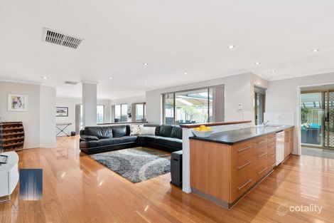 Property photo of 6 Gledhill Way Leeming WA 6149