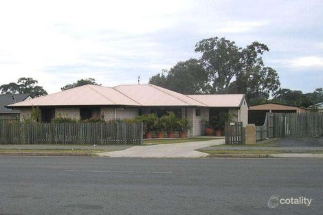 94 Robert St, Urangan, QLD 4655