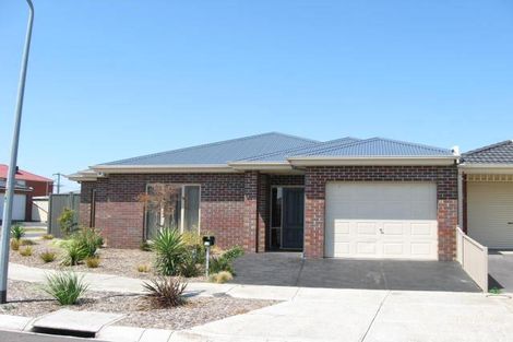 18 Briar Way, Sunshine West, VIC 3020