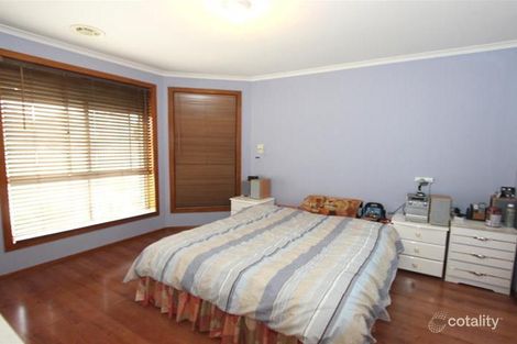 Property photo of 108 Robinsons Road Deer Park VIC 3023