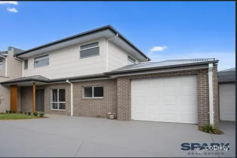 3/7 Howey St, Gisborne, VIC 3437