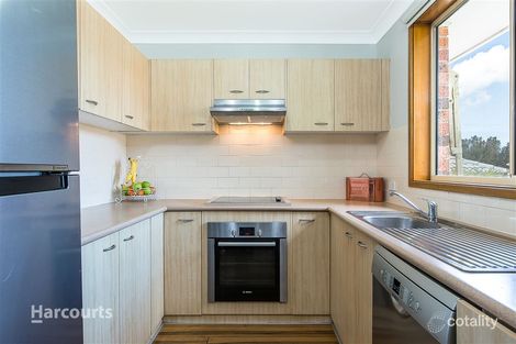 Property photo of 53 Gloucester Circuit Albion Park NSW 2527