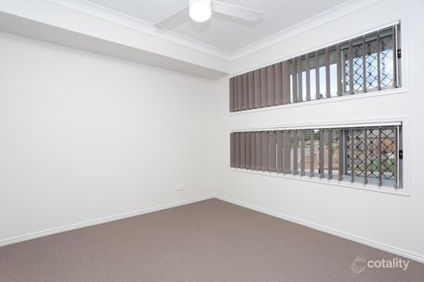Property photo of 2/3 Elijah Crescent Redbank QLD 4301