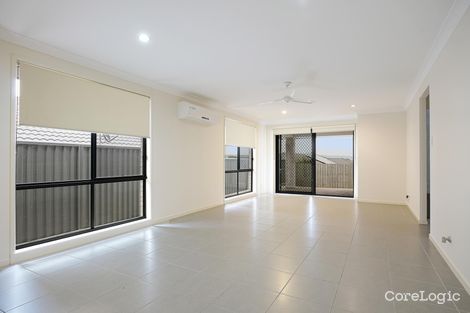 Property photo of 25 Blue View Terrace Glenmore Park NSW 2745