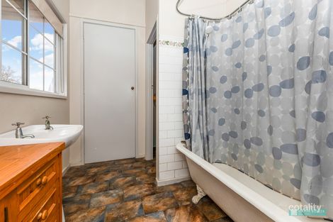 Property photo of 18 Caldwells Road Eaglehawk VIC 3556