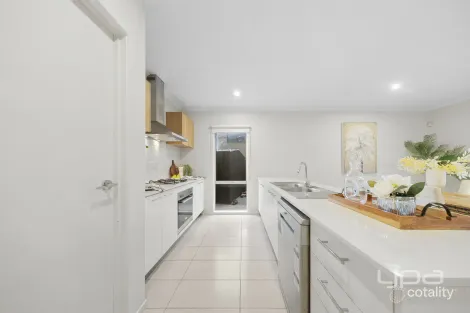 Property photo of 14 Bluffview Terrace Point Cook VIC 3030
