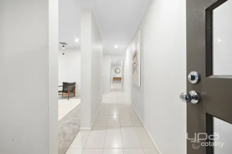 Property photo of 14 Bluffview Terrace Point Cook VIC 3030