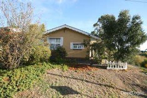 Property photo of 27 Fountain Valley Drive Happy Valley SA 5159