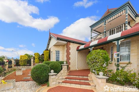 Property photo of 46 Spyglass Circle Canning Vale WA 6155