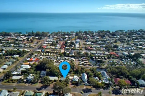 Property photo of 328 Torquay Terrace Torquay QLD 4655