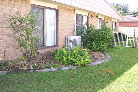Property photo of 2/14 Mariners Crescent Banora Point NSW 2486