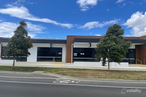 144 Wheelers Park Dr, Cranbourne North, VIC 3977