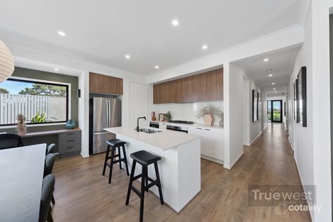 Property photo of 9 Arizona Circuit Donnybrook VIC 3064