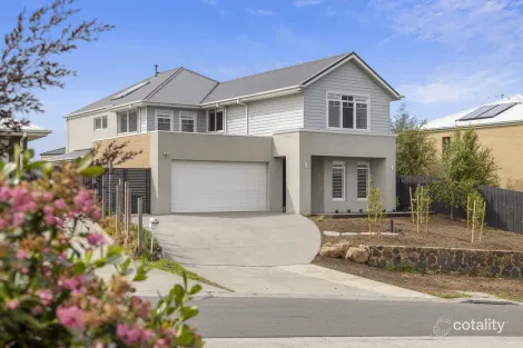 Property photo of 22 The Boomerang Gisborne VIC 3437