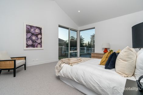 Property photo of 2/5 Normanby Crescent Deakin ACT 2600