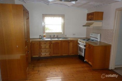 Property photo of 23 Ivanhoe Avenue St Albans VIC 3021