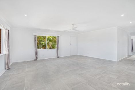 Property photo of 40 Karwin Street Bayview Heights QLD 4868