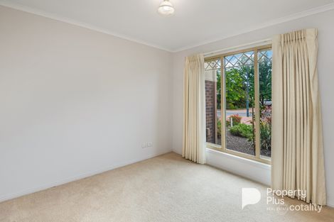 Property photo of 18 Windsor Gardens Kangaroo Flat VIC 3555