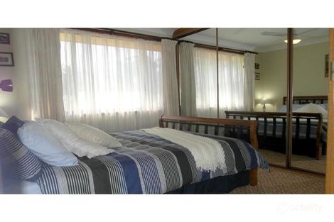 Property photo of 11 Cobblestone Place Werrington Downs NSW 2747