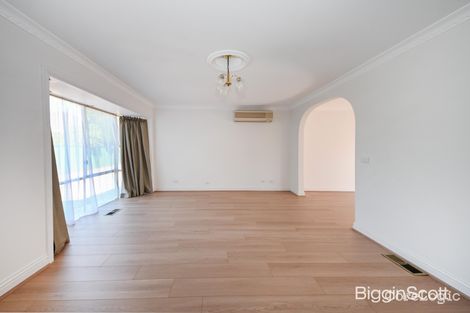 Property photo of 2/20 Myers Avenue Glen Waverley VIC 3150