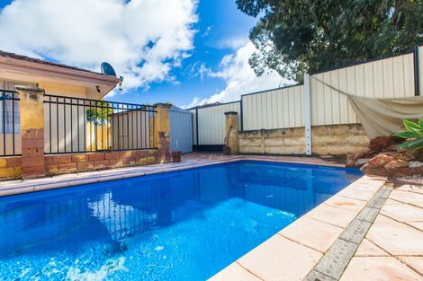 1 Avonlea Pl, Bullsbrook, WA 6084