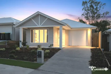 5 Grace Cl, White Rock, QLD 4306