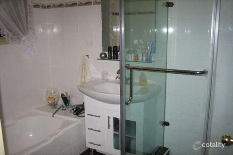 Property photo of 5 Cherrybrook Road Lansvale NSW 2166