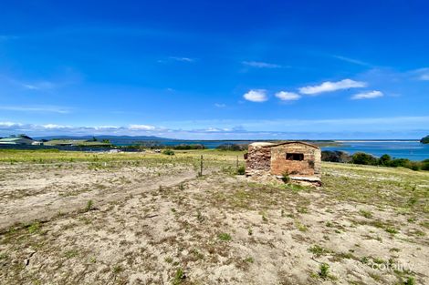 19 Lakeside Dr, Mallacoota, VIC 3892