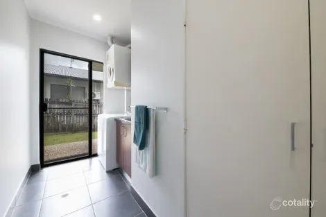 Property photo of 34 Parker Road Cannonvale QLD 4802