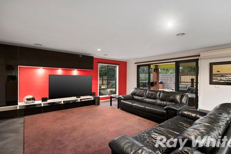 Property photo of 5 Hanlon Close Mordialloc VIC 3195