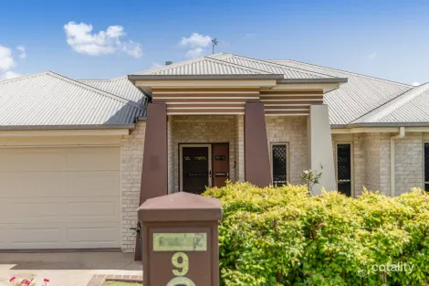 Property photo of 9 Ibis Crescent Highfields QLD 4352