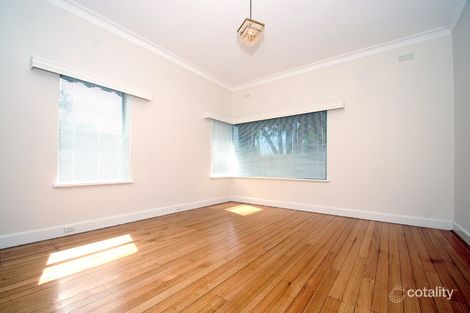 Property photo of 266 Warrigal Road Glen Iris VIC 3146