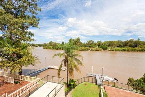 Property photo of 43 Instow Street Yeronga QLD 4104