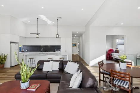 Property photo of 21 Ashfield Parade Ashfield WA 6054
