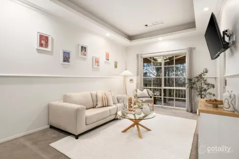 Property photo of 11 Ungara Close Eltham North VIC 3095