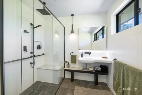 Property photo of 5/96-100 Wallarah Road Gorokan NSW 2263